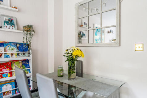 45-Barnfield-Way-10