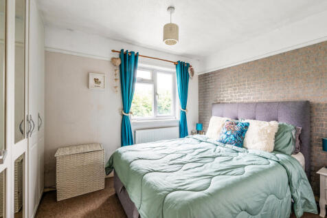 45-Barnfield-Way-2