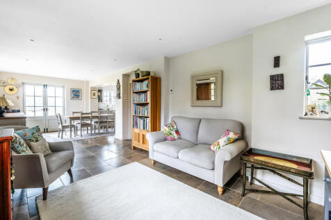Medlar-Cottage-4