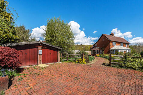 Ranscombe-exteriors-1