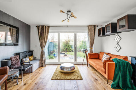 7-Weald-Gardens-24