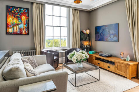 f6-Southlands-House-23