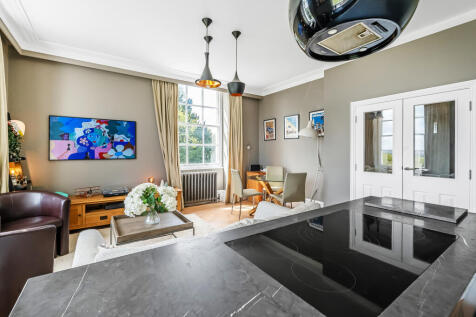 f6-Southlands-House-19