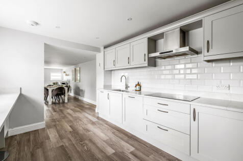 Lashmar-Cottage-37