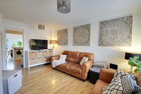 Living Room.jpg
