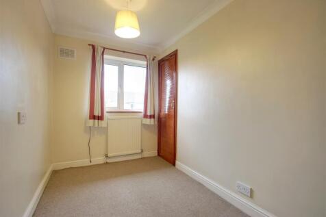 Bedroom 3.jpg