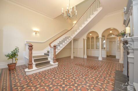 Communal Entrance