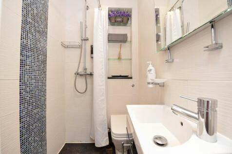 En-suite Wet Room