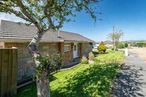 24 Greenlydd Close