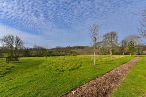 Communal Grounds