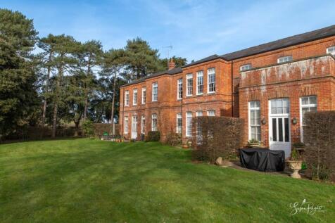 Welcome to 9 Wordsworth Mansions