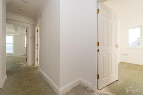 49 Napoleons Landing