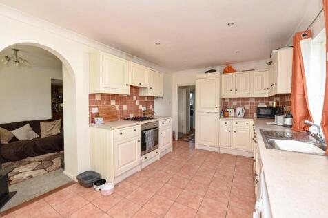 Kitchen-Breakfast Room