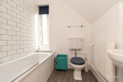 Second Floor Annex Bathroom