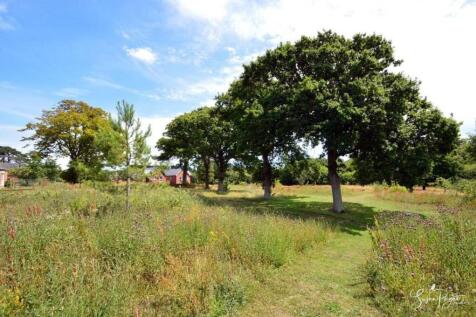 Communal Grounds