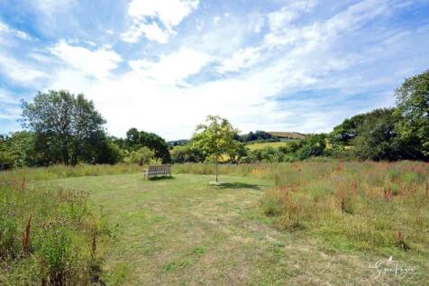 Communal Grounds