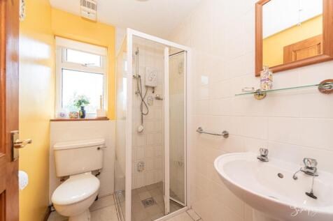 Annex Shower Room