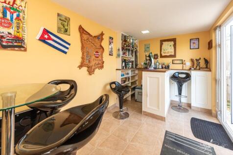Cabin/Bar