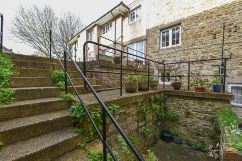 Private Courtyard