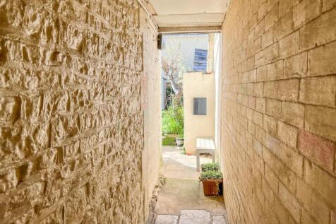 Alleyway