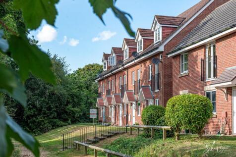 9 Gustar Grove