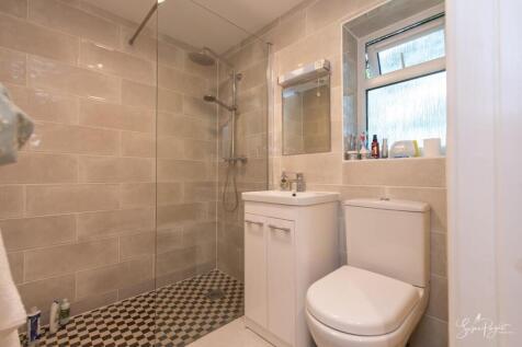 Annex Shower Room