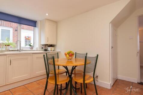 Kitchen - Breakfast Room