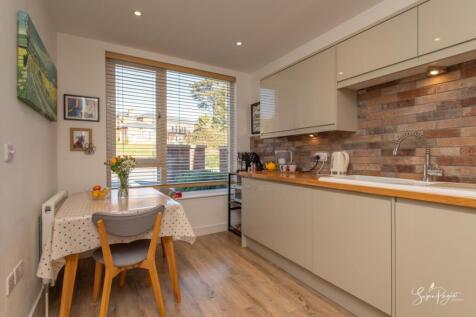 Kitchen - Breakfast Room