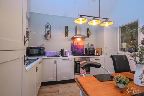 9 Puckwell farm-4.jpg