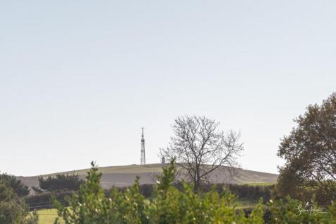 Views towards The Pepperpot