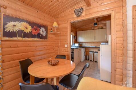 Log Cabin