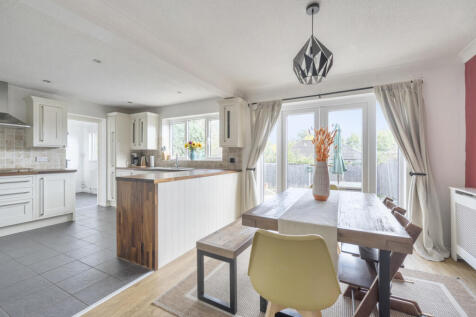 1363121-26-68e7ef...