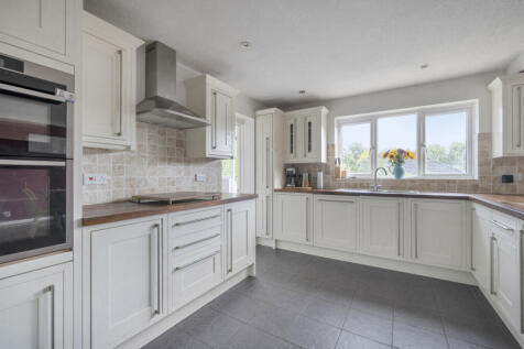 1363121-24-68e7ef...