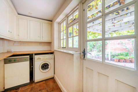 1369334-25-68ef7b...