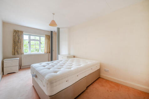 1369334-9-68ef7a4...