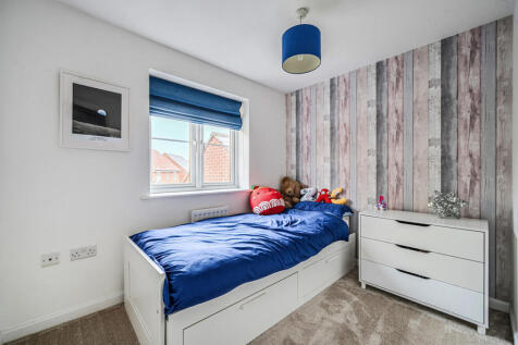 1368989-23-68f206...