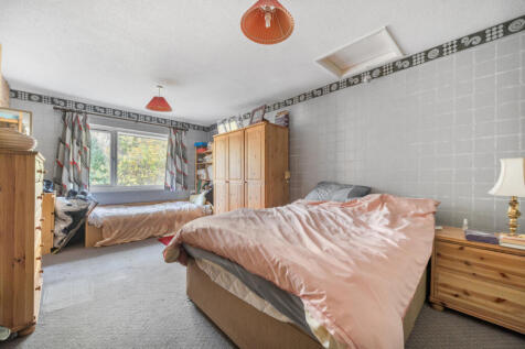 1356475-33-6909fb...