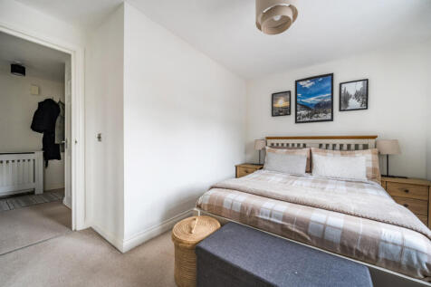 1372393-11-690e13...