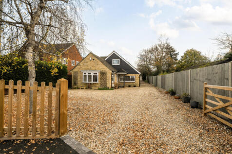 1380396-3-691c8aa...