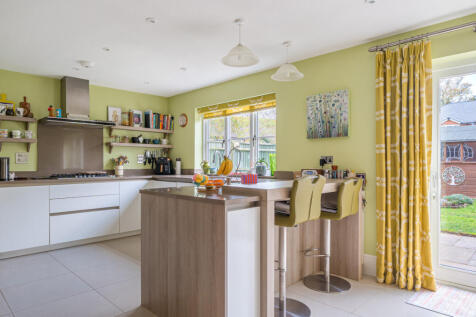 1381601-14-691e33...