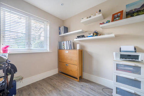 1381601-1-691e32f...