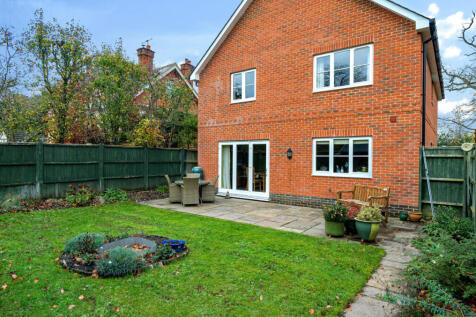 1381601-19-691e33...