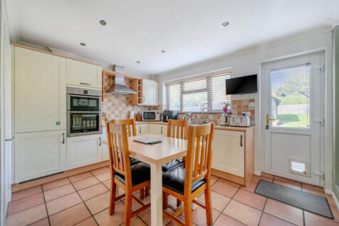 1384025-25-69259c...