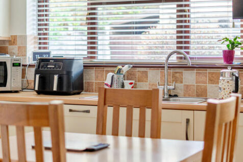 1384025-21-69259c...