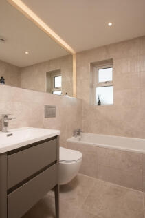 fieldstonebathroom2