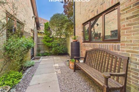 Property Image 28