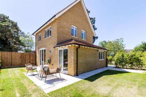 Plot 12 Oakley Gardens-14.jpg