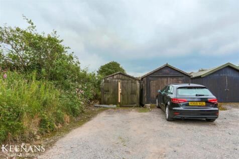 Garage and offroad parking.jpg