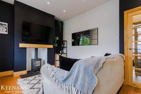 Brochure - Living Room 2 (Blur Photo).jpg