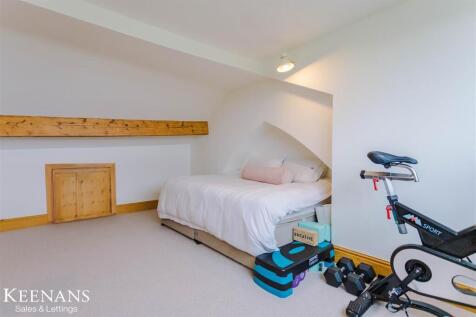 3rd Bedroom 1.jpg